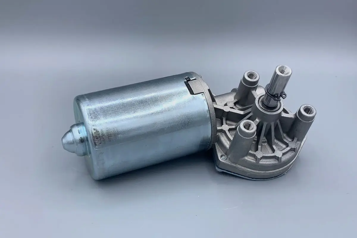 Worm Gear Motors | ISL Products International Ltd.