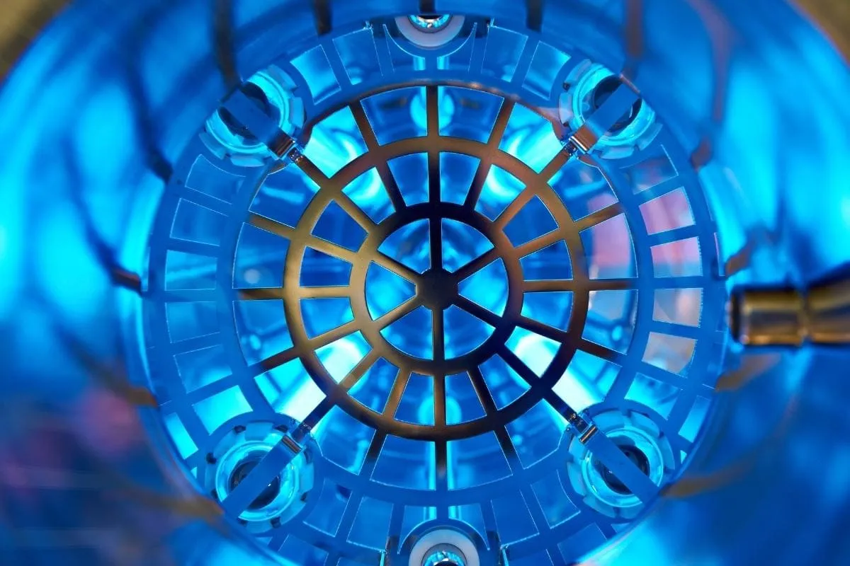 uvc_water_purification_device