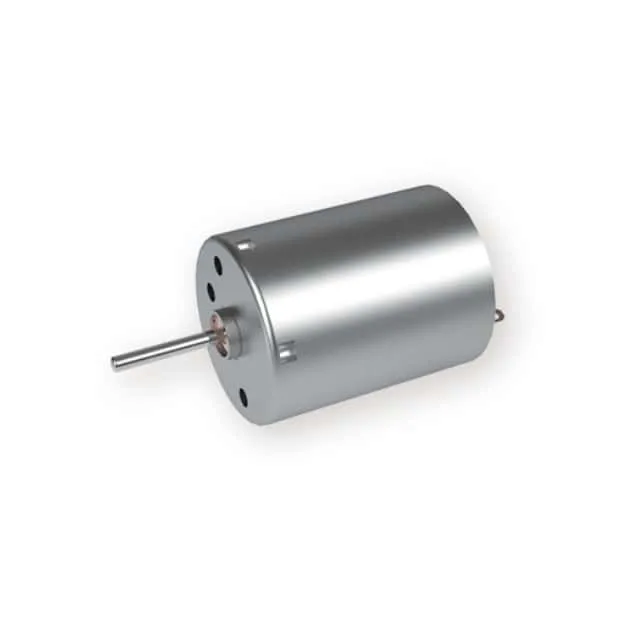 MOT-HS24-18210_640px Electric motor isolated on white background