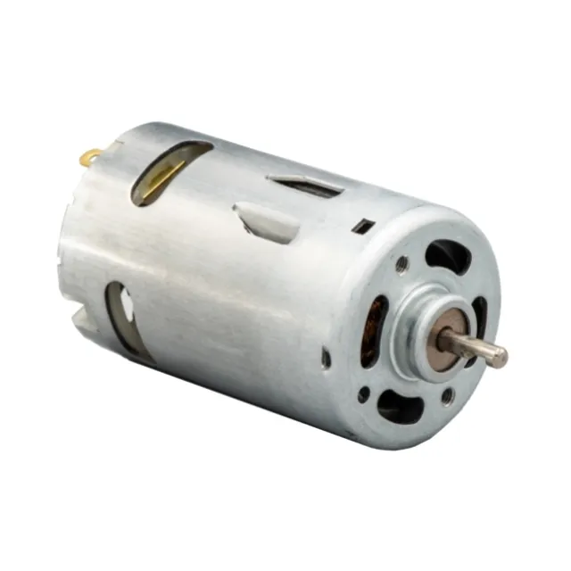MOT-I-81567-A_640px Small electric DC motor isolated on white